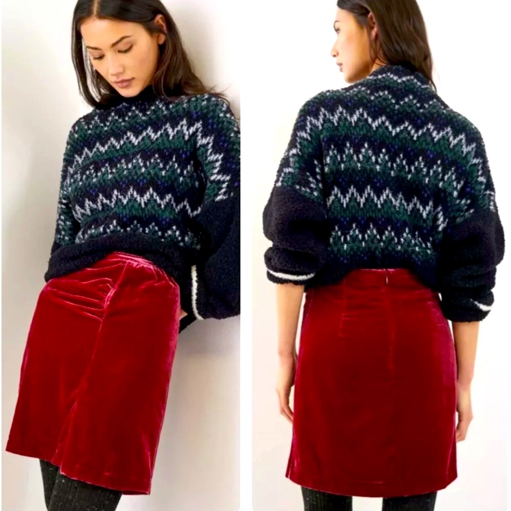 Anthropologie 6 Crushed Velvet Mini Skirt Raspberry Valentines